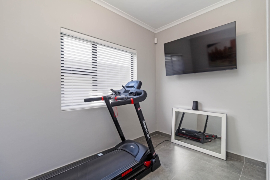 3 Bedroom Property for Sale in Sandown Western Cape